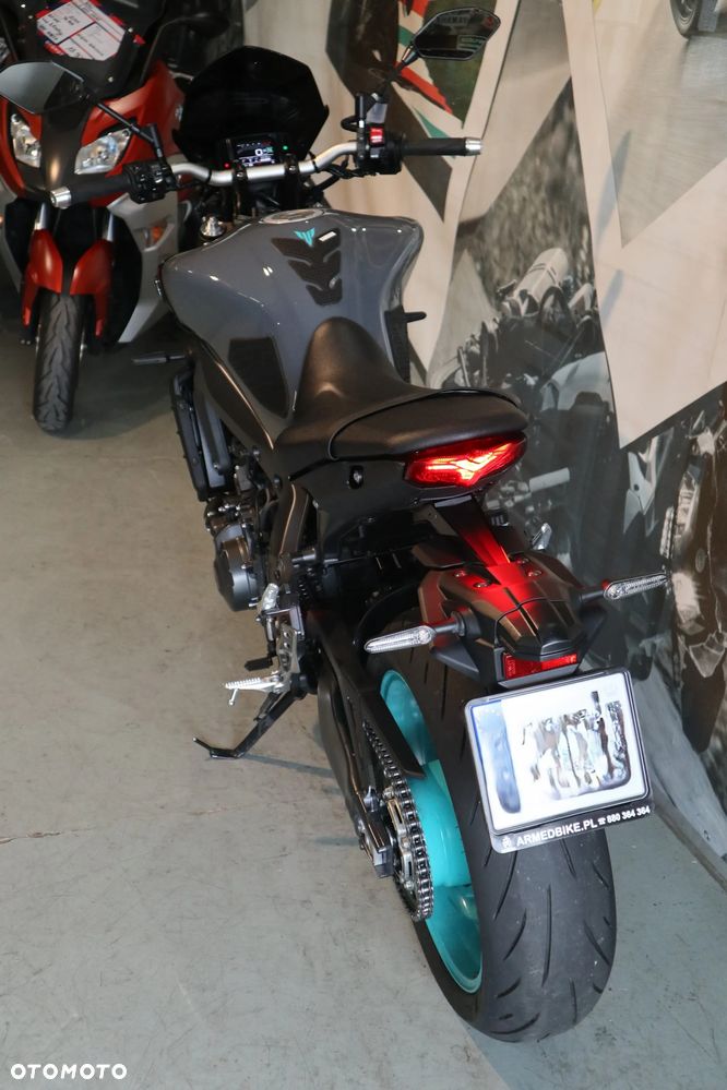 Yamaha MT - 10