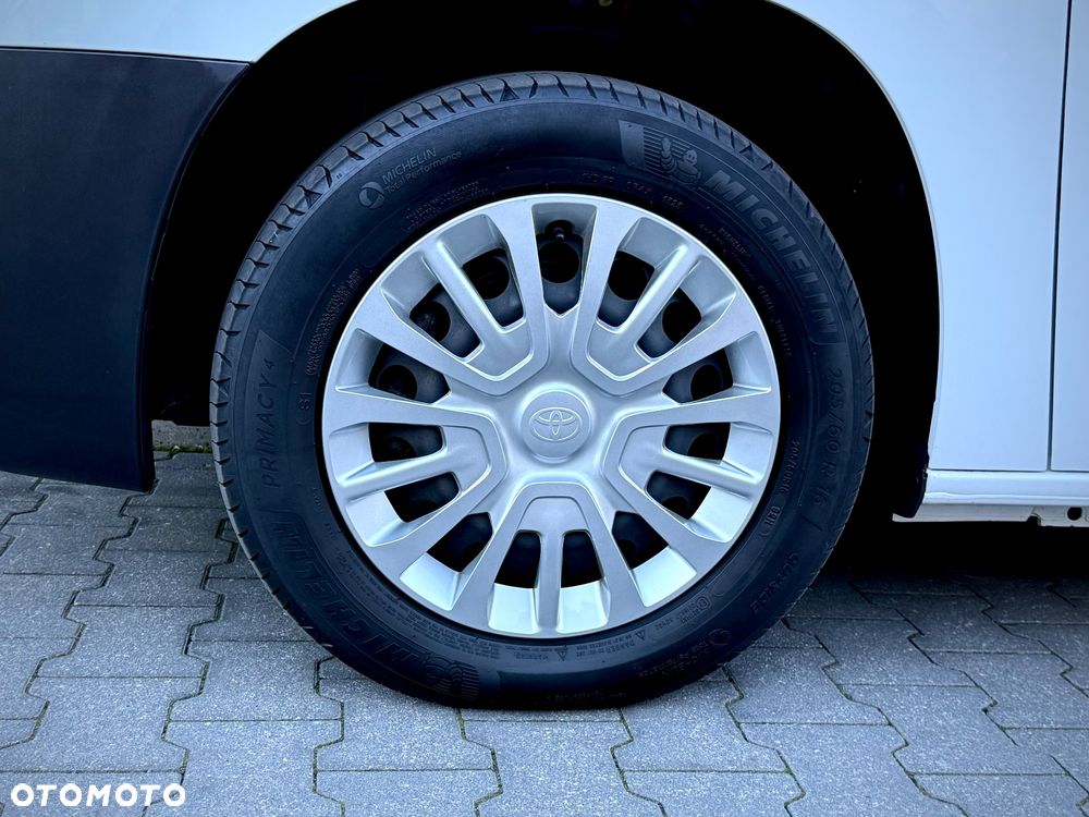 Toyota Proace City Verso Long 1.5 D-4D Business - 16