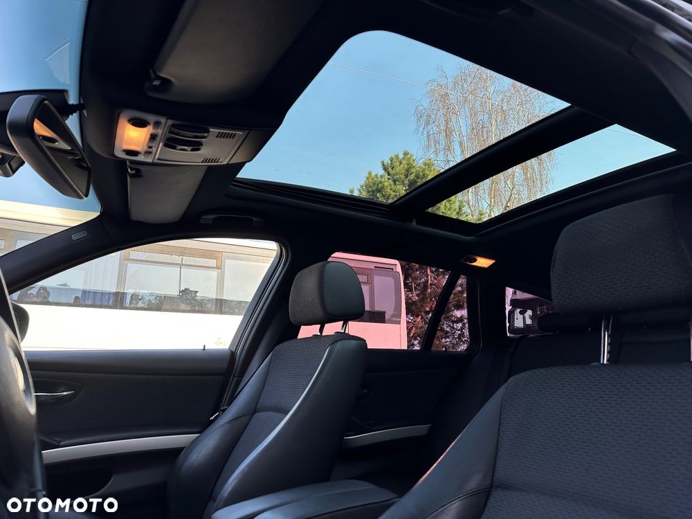 BMW Seria 3 320d xDrive - 11