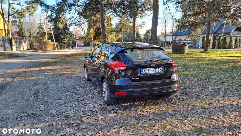 Ford Focus 1.6 SYNC Edition - 3