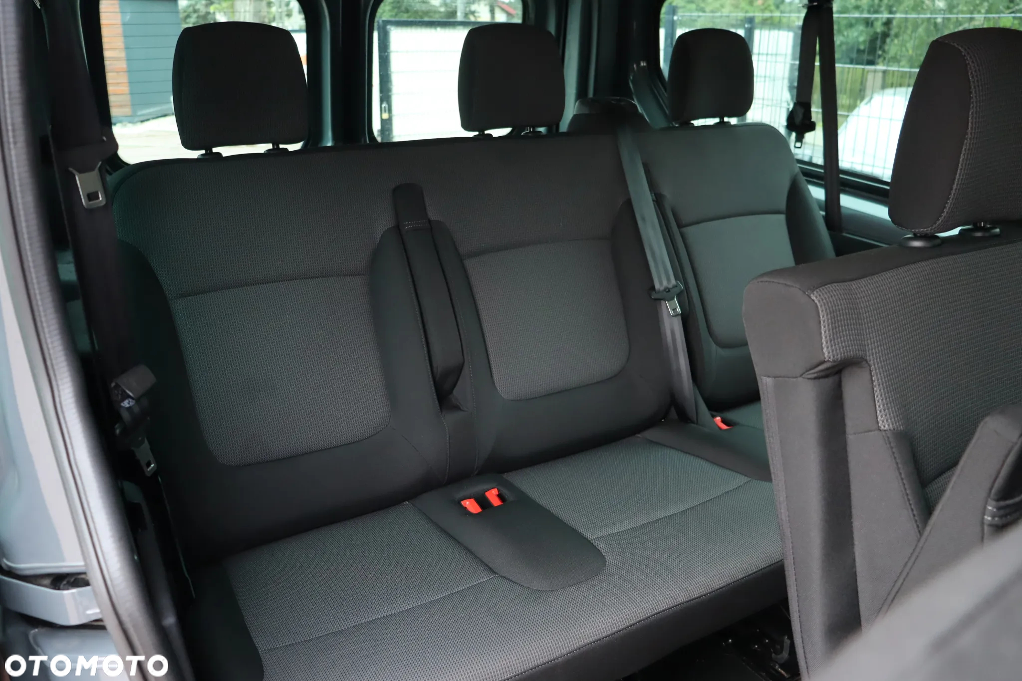 Renault Trafic - 14