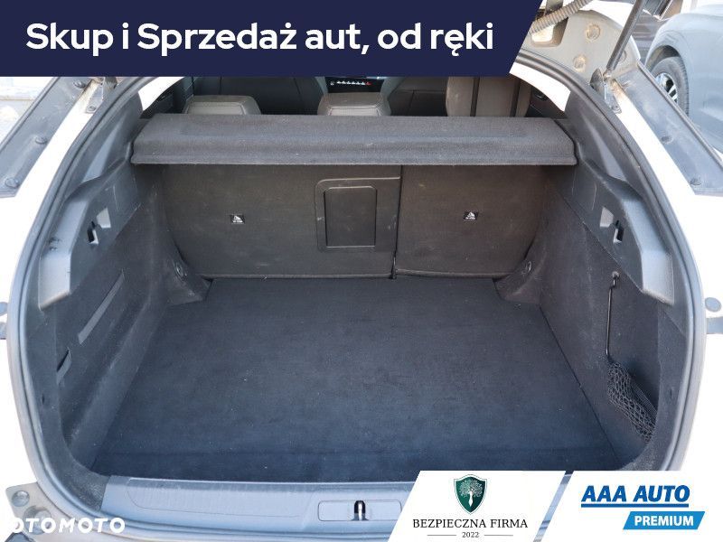 Peugeot 408 - 16