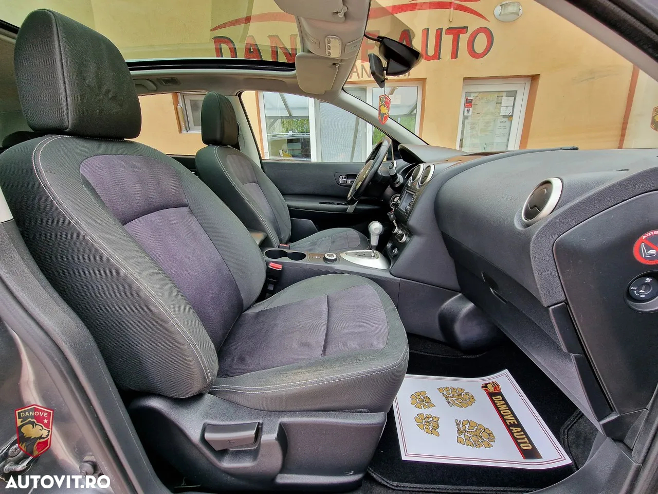 Nissan Qashqai 2.0 DCI 4 x 4 DPF Aut acenta - 13