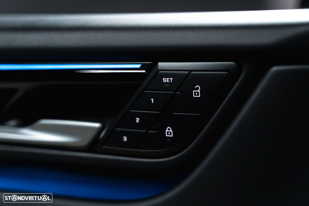 Porsche Macan Standard - 18