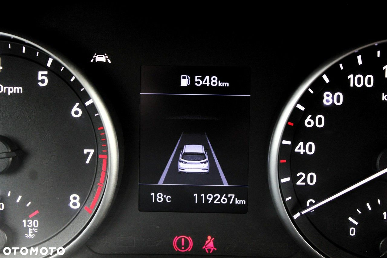 Hyundai i30 1.5 DPI Comfort - 12