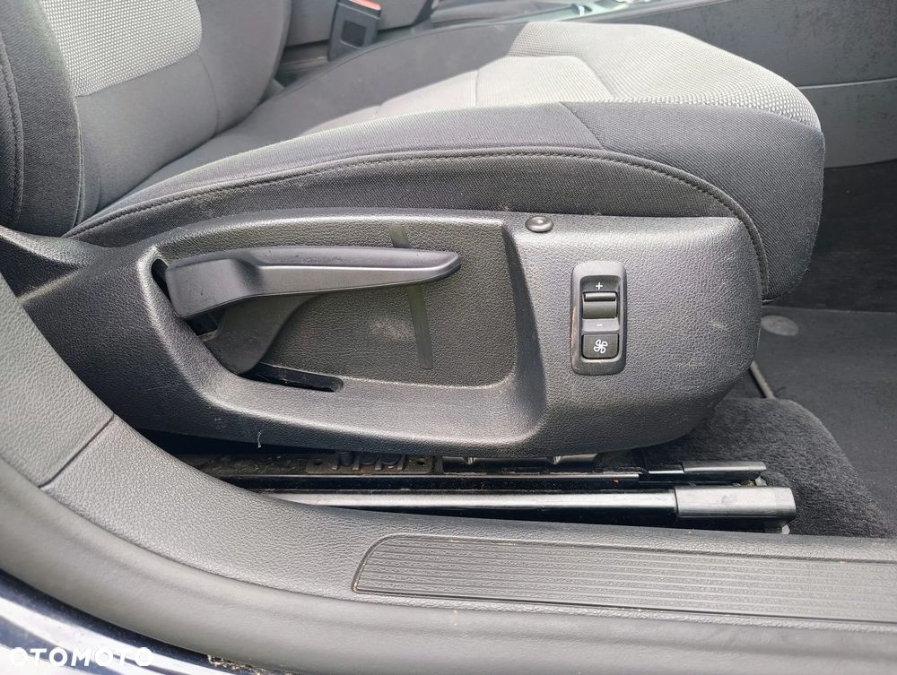 Volkswagen Passat 1.4 TSI Exclusive - 15
