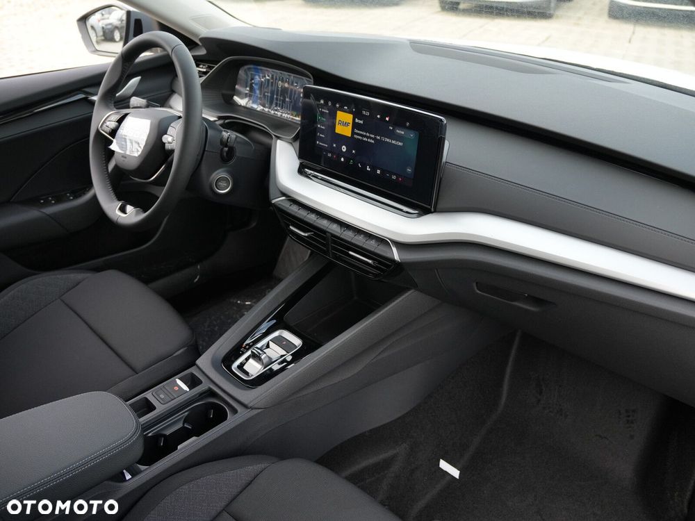 Skoda Octavia 1.5 TSI mHEV Drive Essence DSG - 38