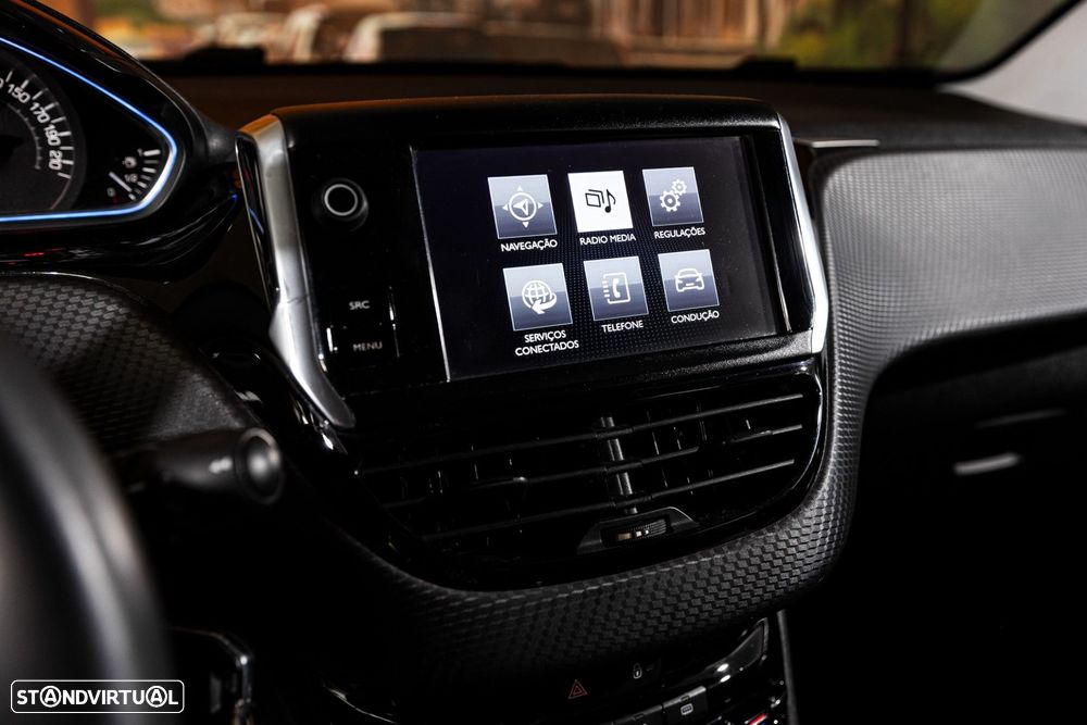 Peugeot 2008 1.6 BlueHDi Allure - 17