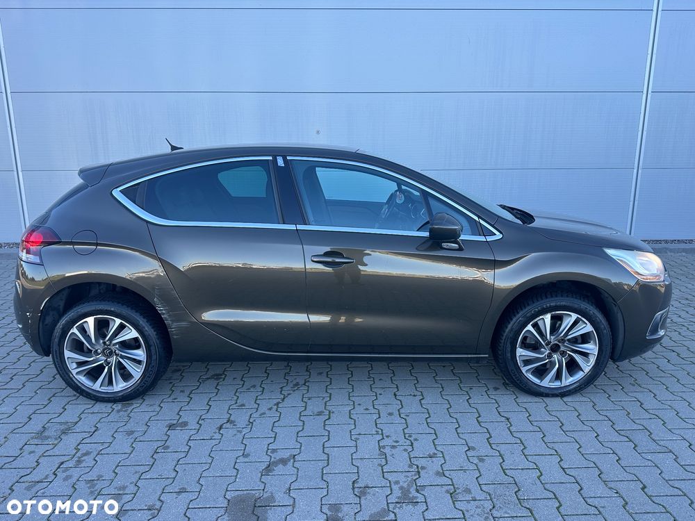 Citroën DS4 1.6 THP SoChic - 6