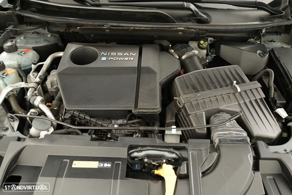Nissan Qashqai - 25