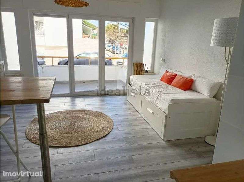 T1 na Charneca na Caparica - Grande imagem: 2/12