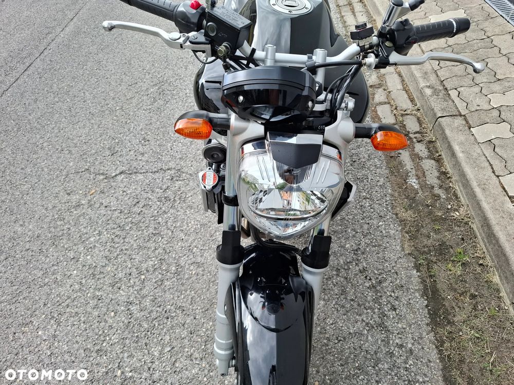Yamaha FZ6 - 10
