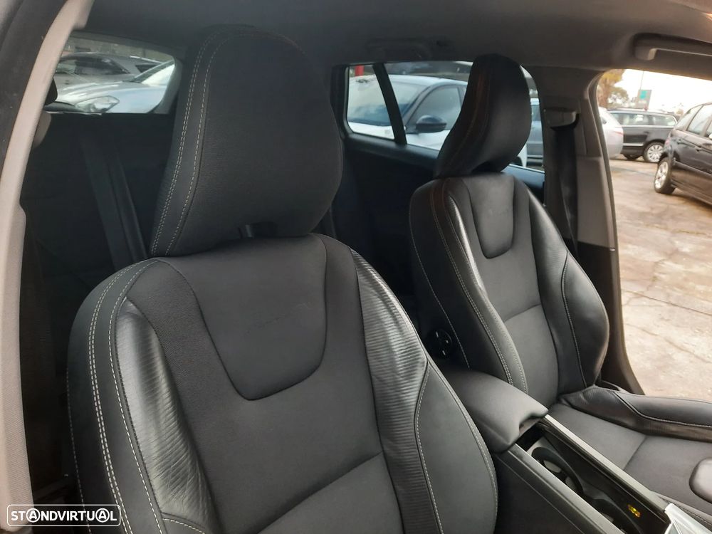 Volvo V60 1.6 D2 Drive R-Design Start/Stop - 41