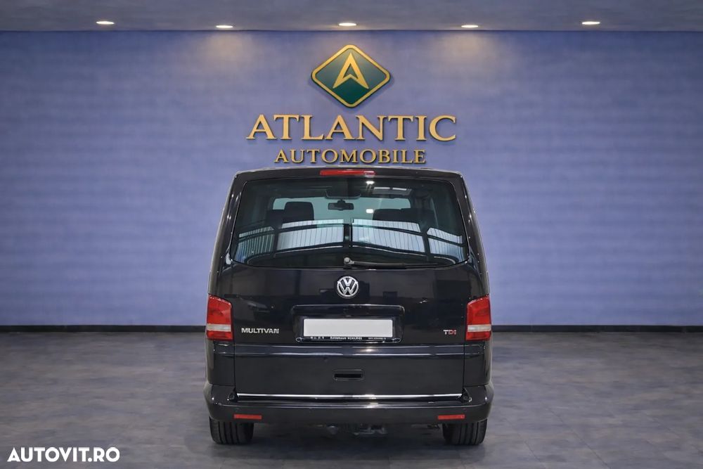 Volkswagen Multivan - 4