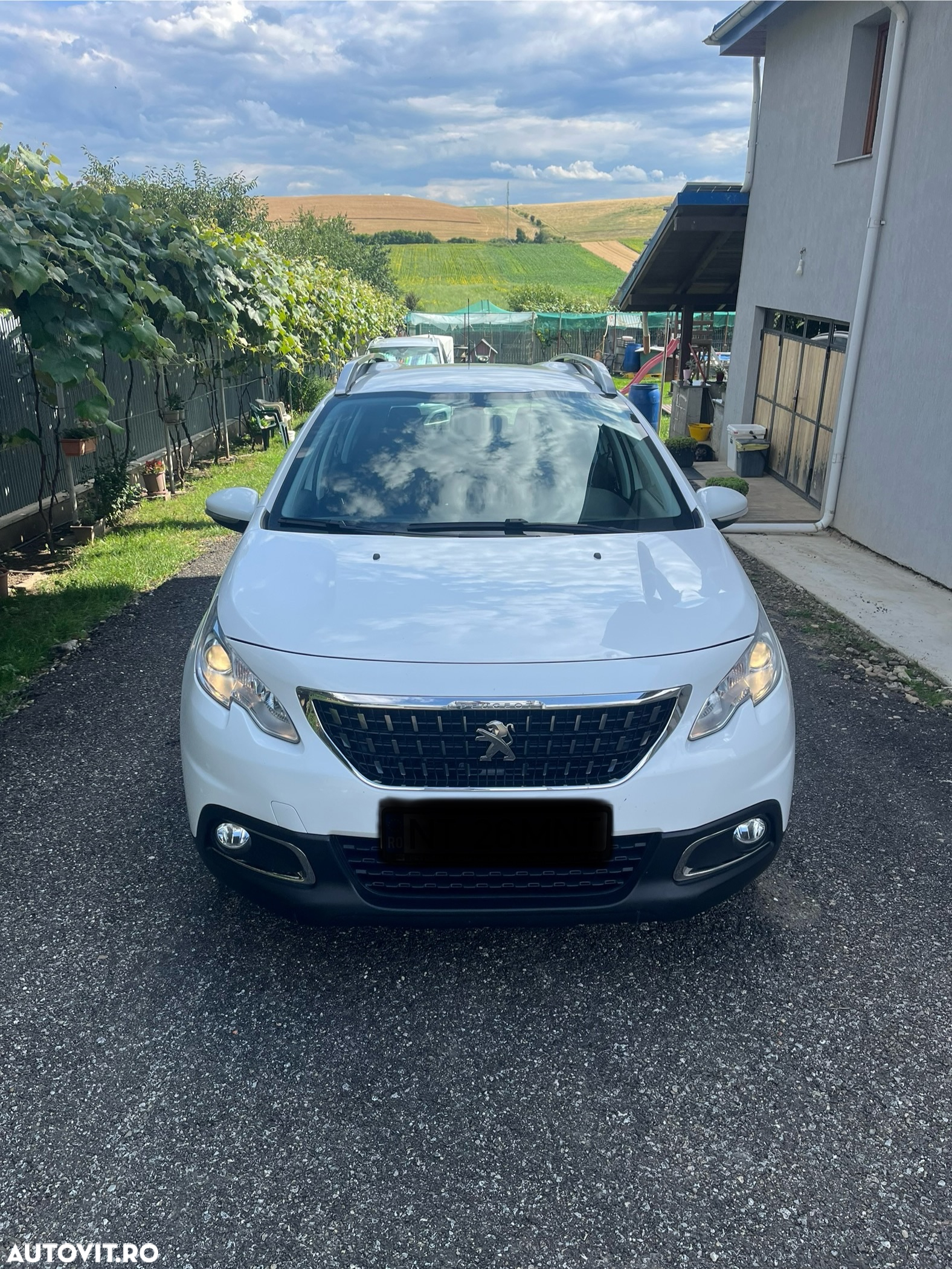 Peugeot 2008 1.2 PureTech Turbo Active - 3