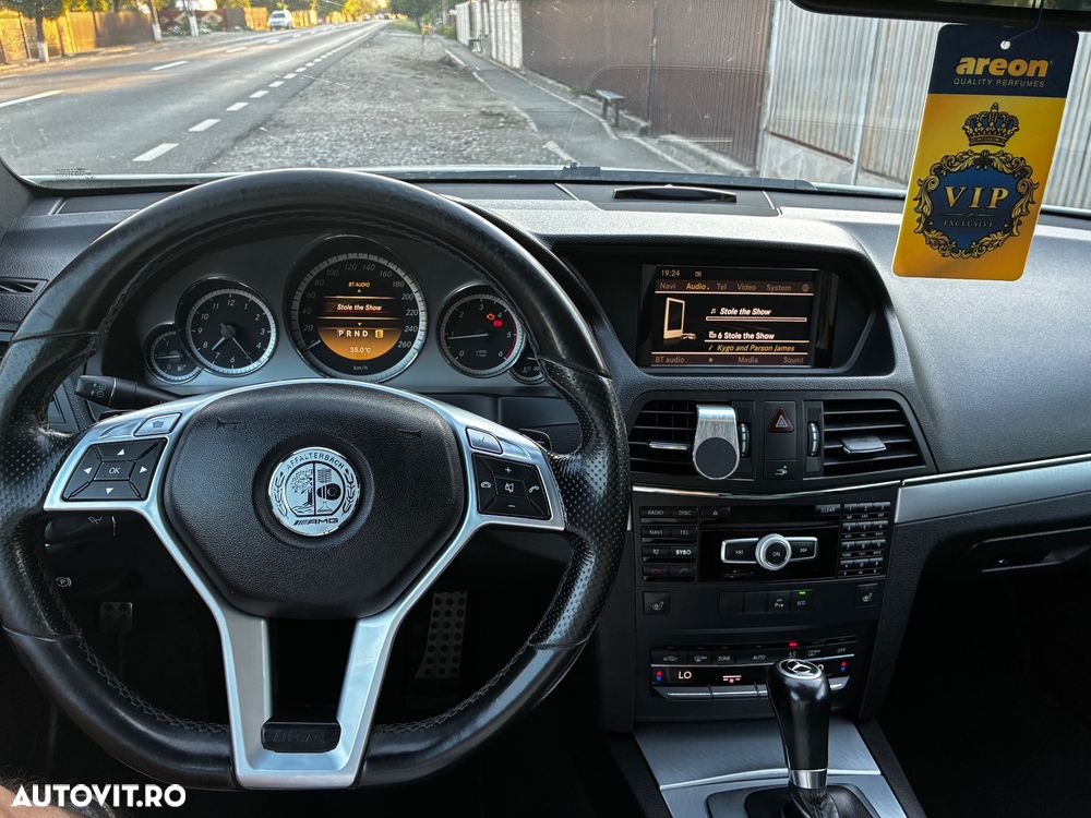 Mercedes-Benz E - 10