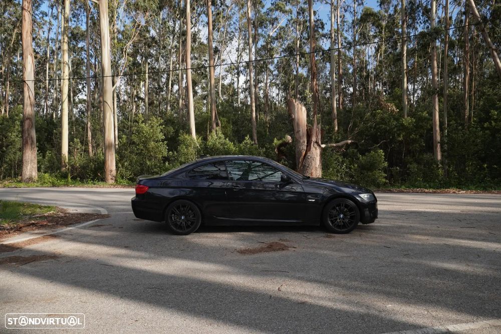 BMW 330 d xDrive - 8