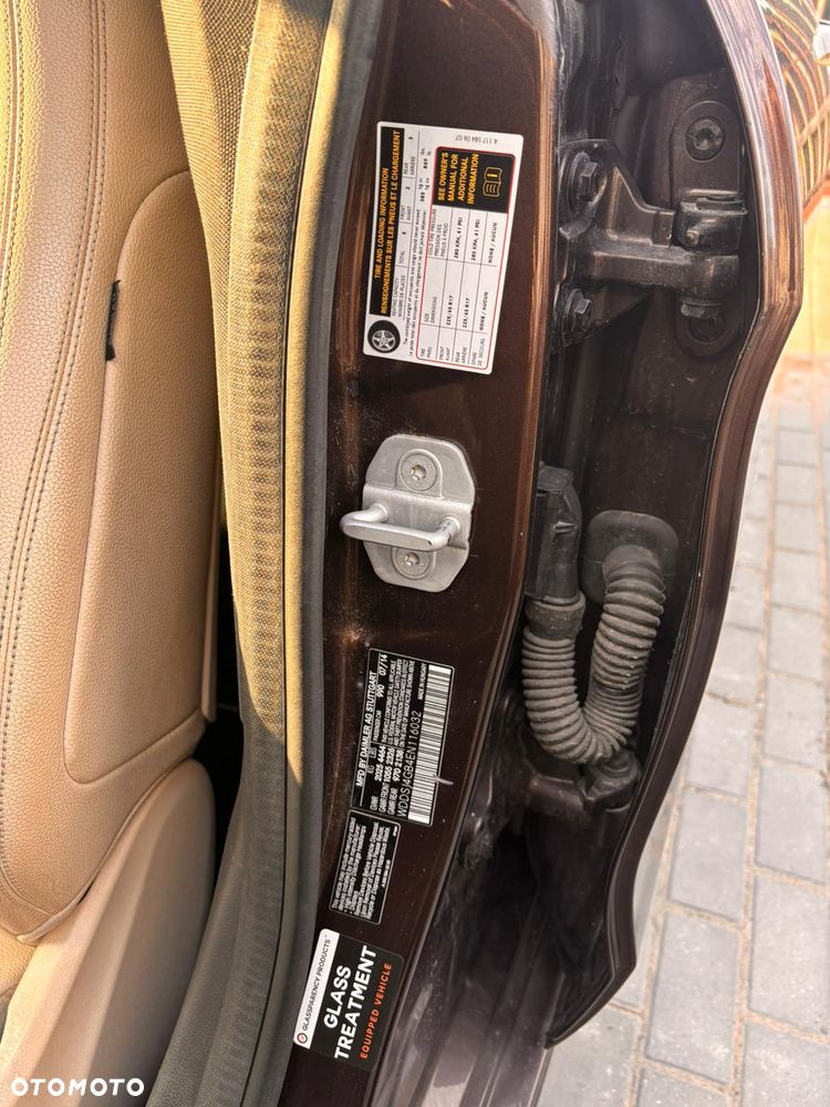 Mercedes-Benz CLA 250 4Matic 7G-DCT Sport - 27