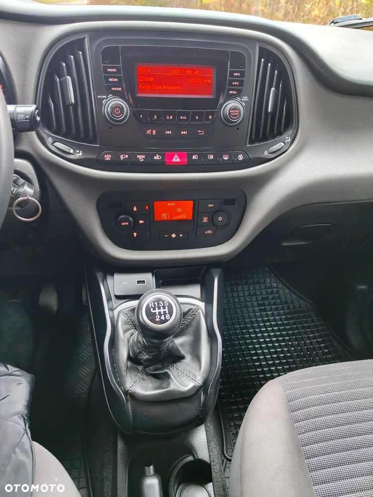 Fiat Doblo 1.6 16V Multijet Start&Stopp Lounge - 14