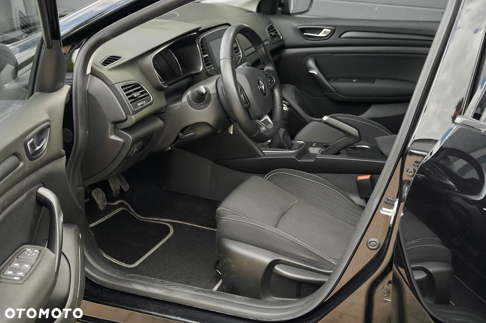 Renault Megane 1.3 TCe FAP Life - 12