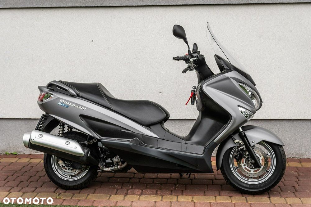 Suzuki Burgman - 3