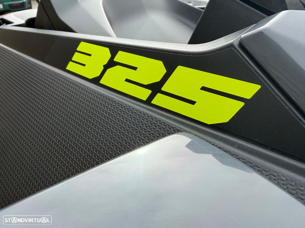 Sea-Doo RXT x RS 325 - 9