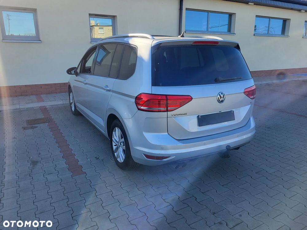 Volkswagen Touran 1.4 TSI (BlueMotion Technology) DSG Comfortline - 8