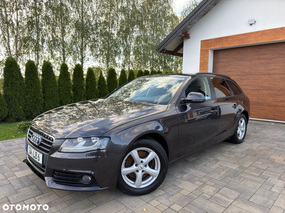 Audi A4 Avant 2.0 TFSI Attraction - 11