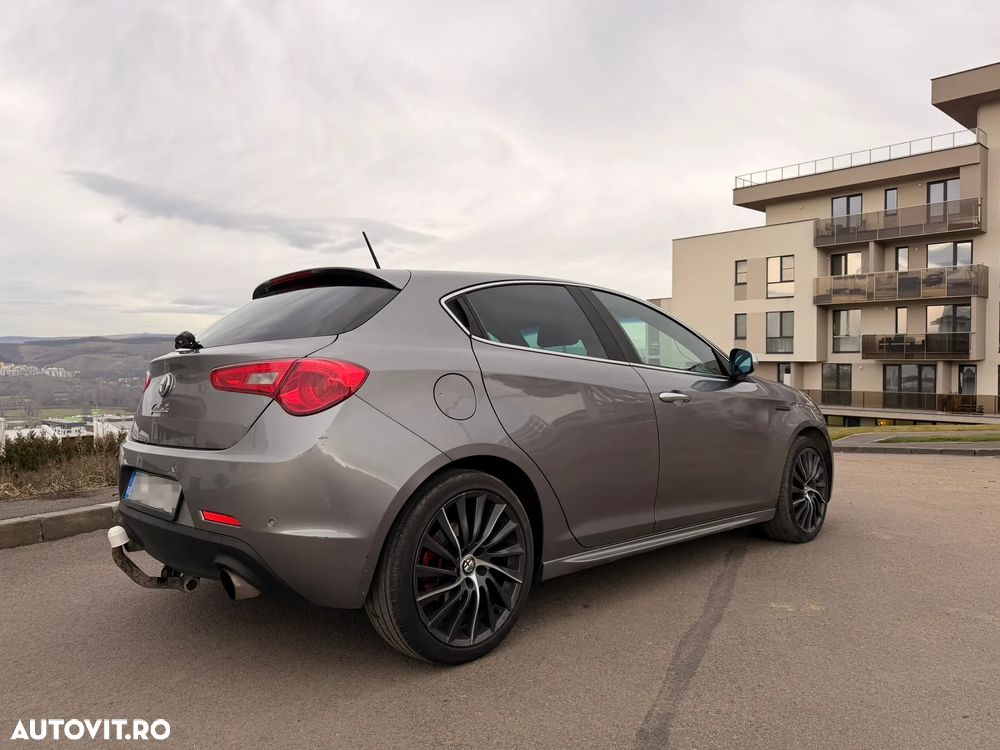 Alfa Romeo Giulietta 1.4 TB 16V Multiair - 4