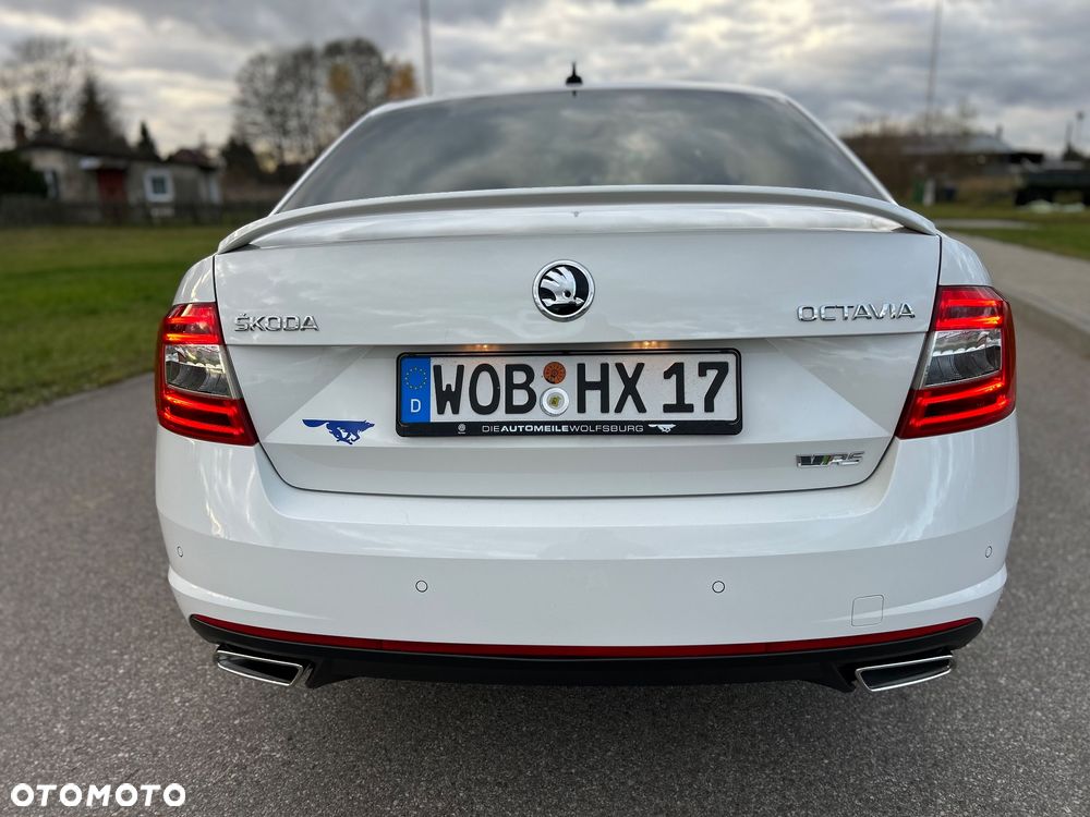 Skoda Octavia 2.0 TDI RS DSG - 5