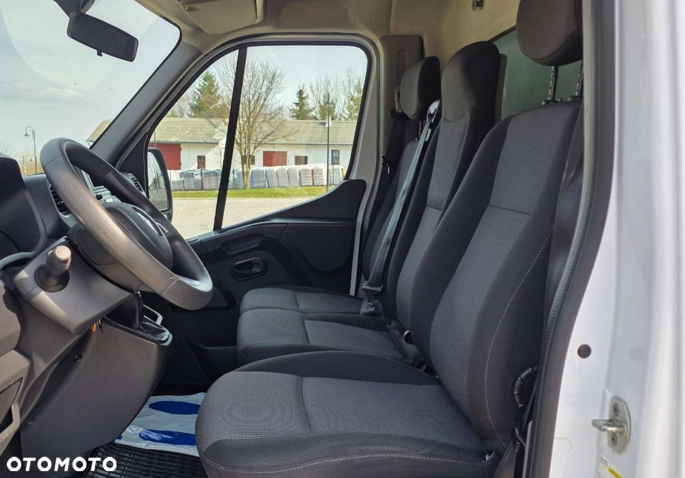 Renault Master - 10