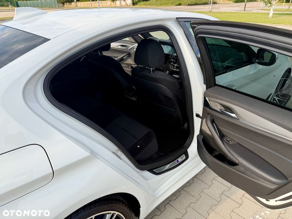 BMW Seria 5 540i xDrive M Sport sport - 16