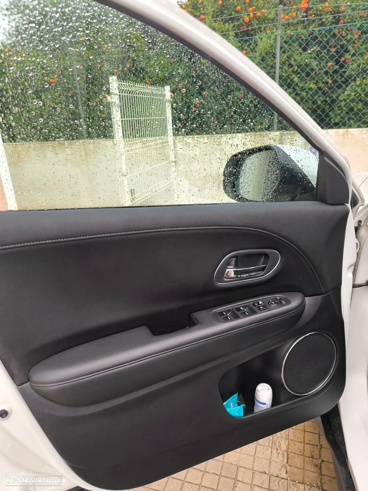 Honda HR-V 1.5 i-VTEC Elegance CVT - 7