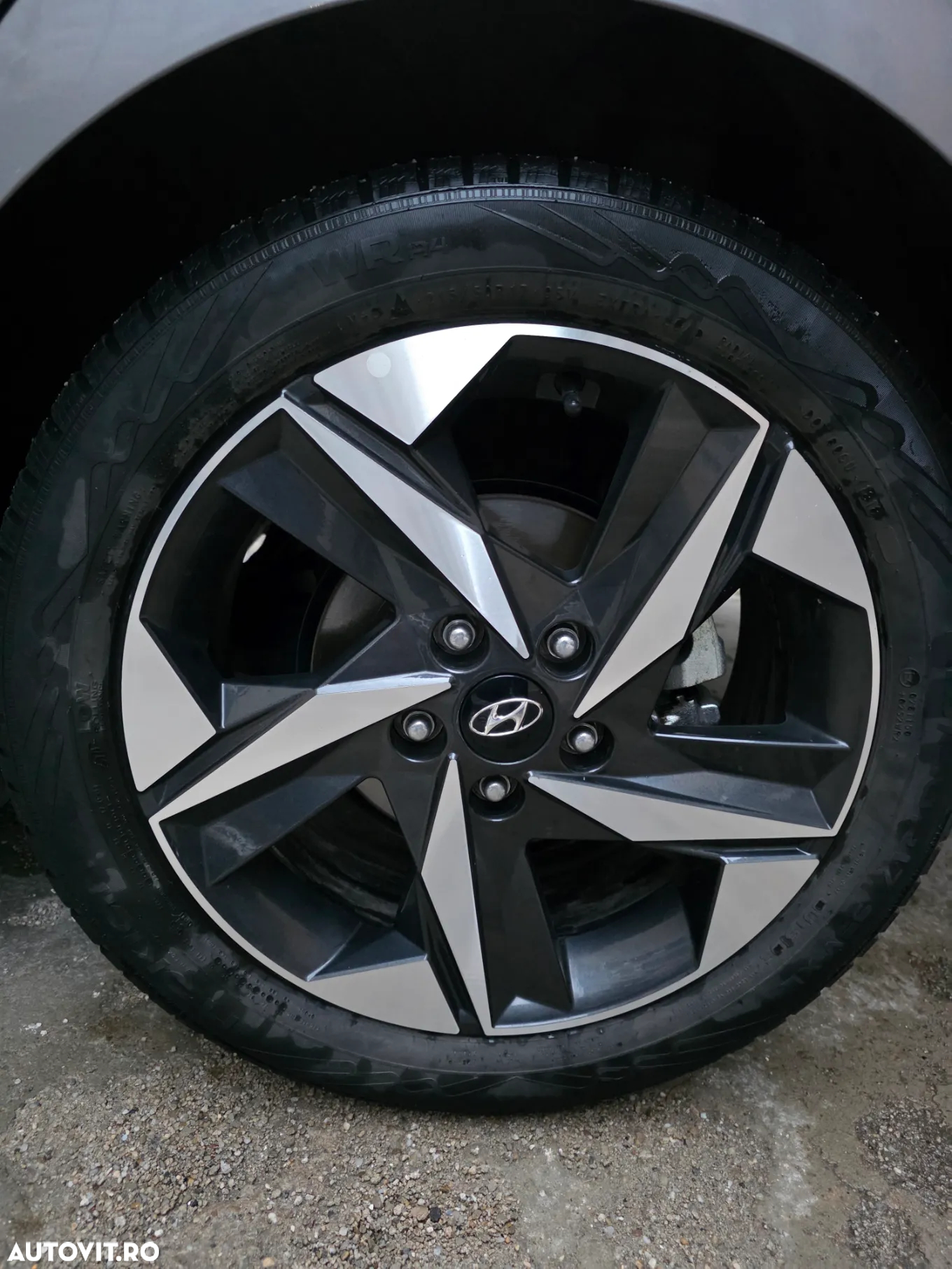 Hyundai Elantra 1.6 l 123 CP CVT Exclusive Navi - 13