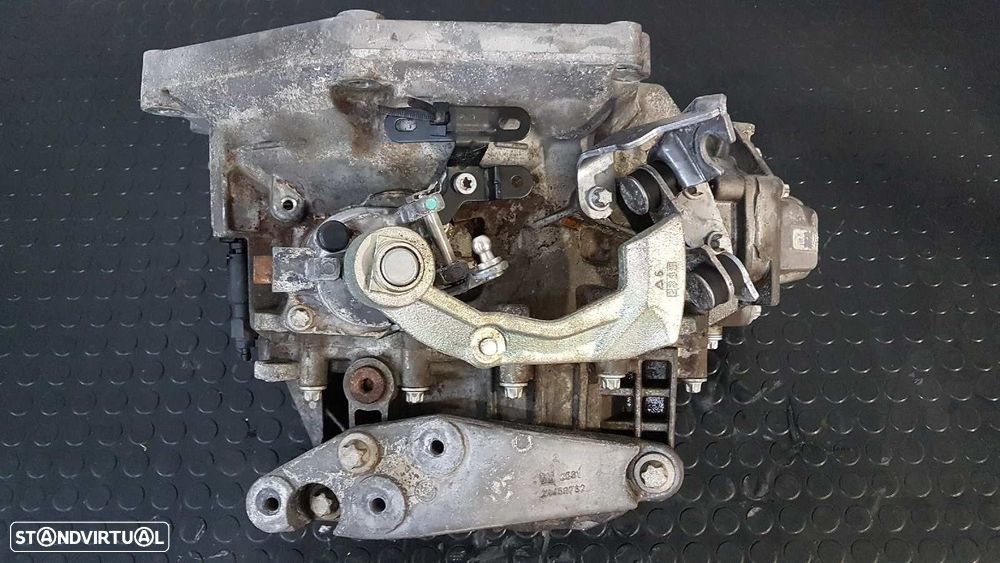 CAIXA DE VELOCIDADES OPEL ZAFIRA B ENJOY - 2