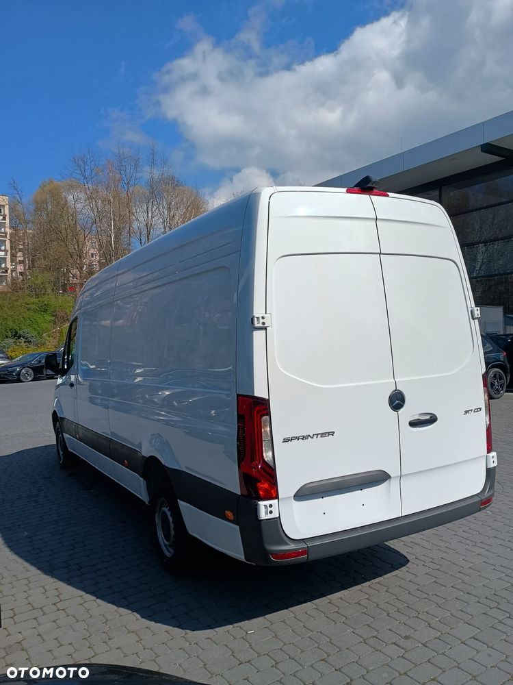 Mercedes-Benz Sprinter 317 Furgon L3H2 - 5