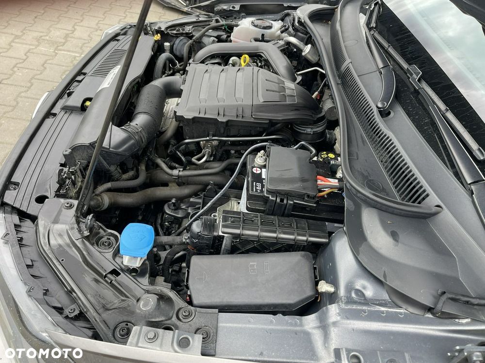 Volkswagen Polo - 13