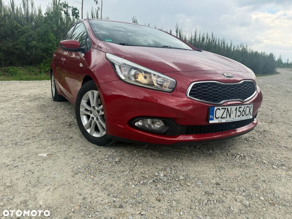 Kia Ceed 1.6 GDI L - 14