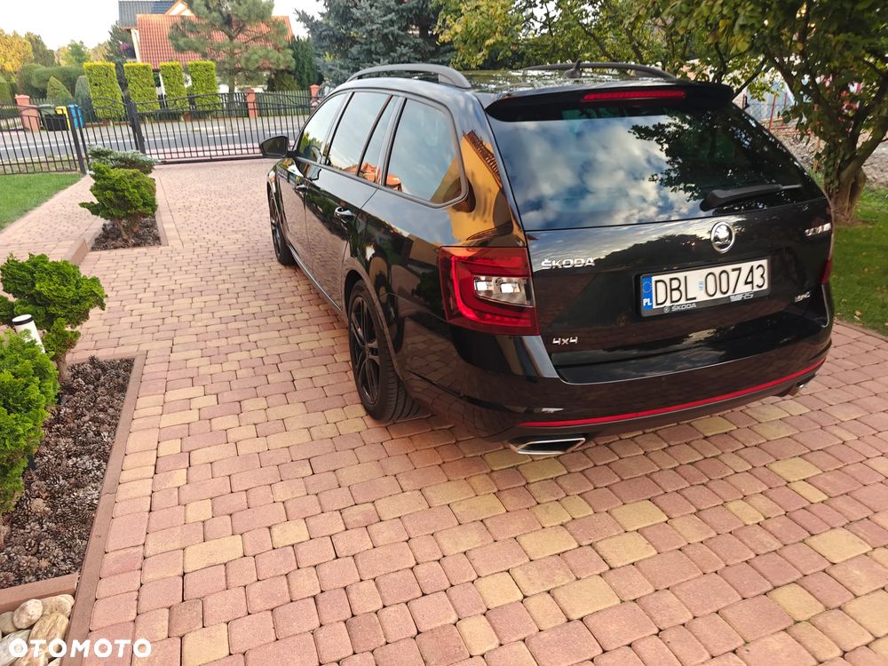 Skoda Octavia 2.0 TDI SCR 4x4 RS DSG - 4