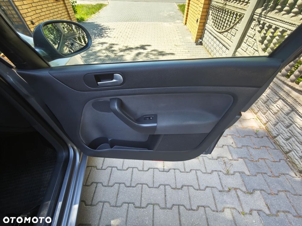 Volkswagen Golf Plus 1.4 Goal - 21