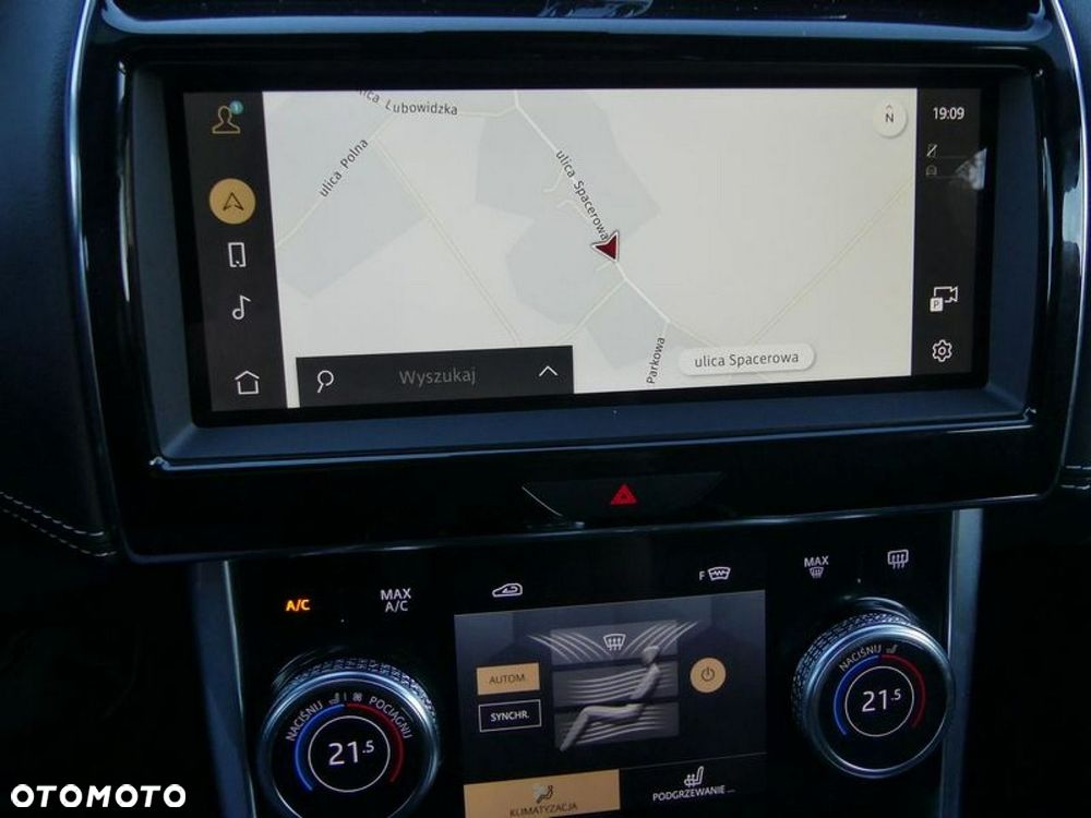 Jaguar XE 2.0 T AWD R-Sport - 15