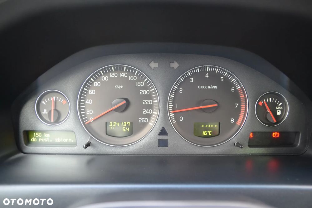 Volvo XC 70 - 12