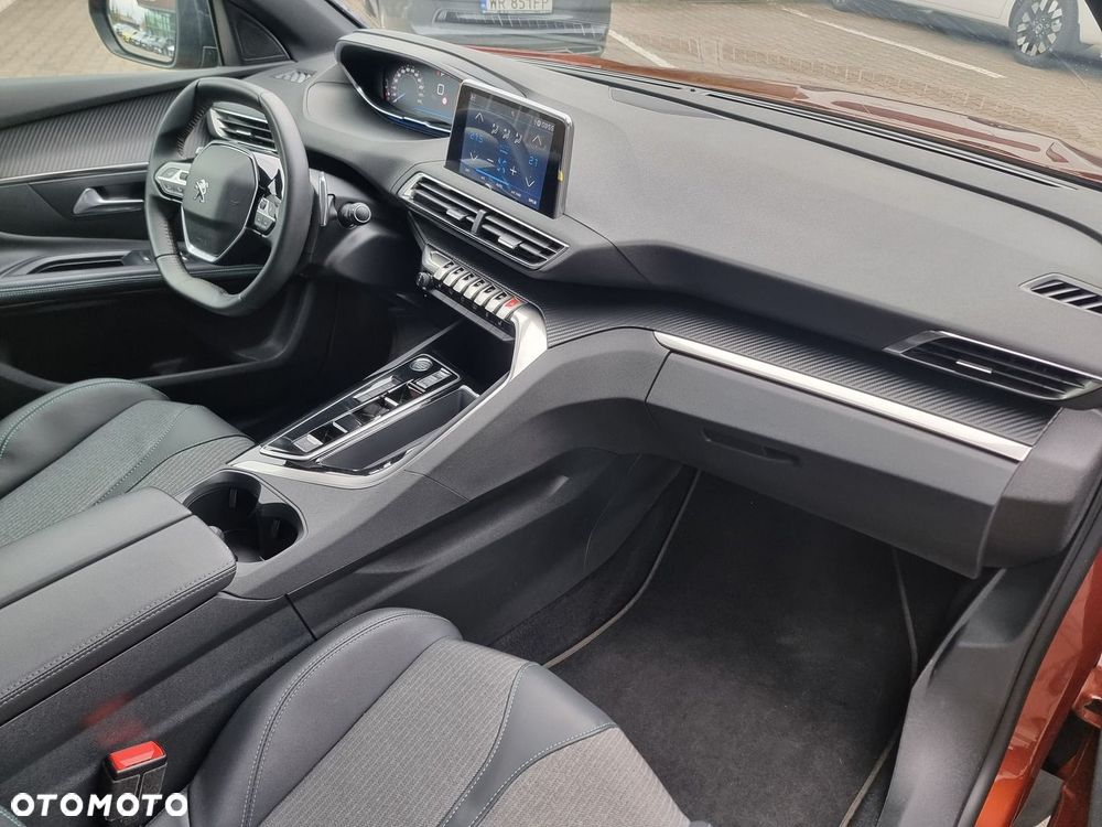 Peugeot 5008 1.5 BlueHDi Allure Pack S&S EAT8 - 17