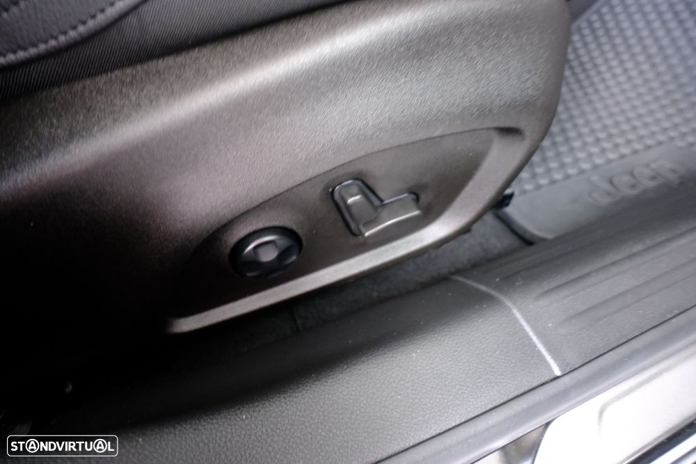 Jeep Compass - 11