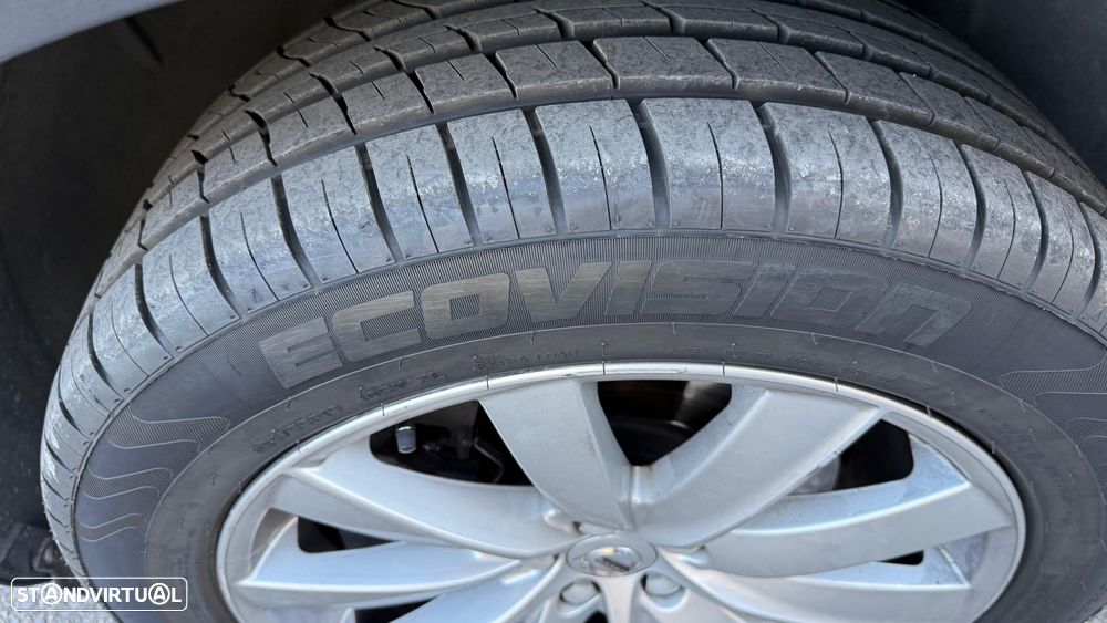 Volvo XC 90 2.0 D5 Momentum AWD - 13
