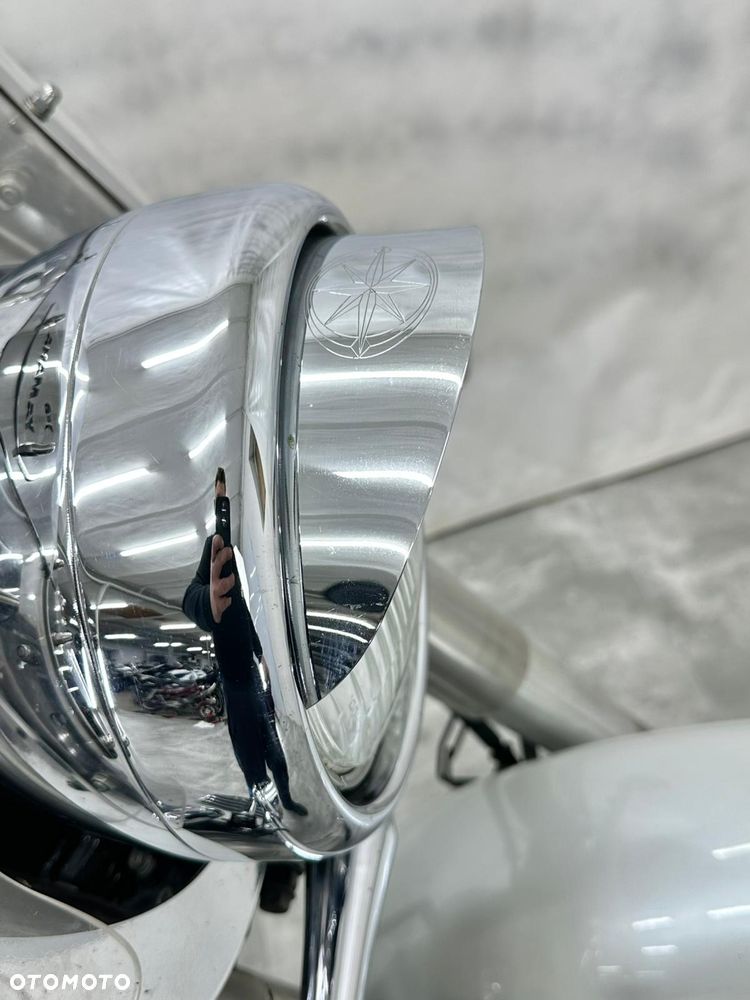 Yamaha Road Star - 30