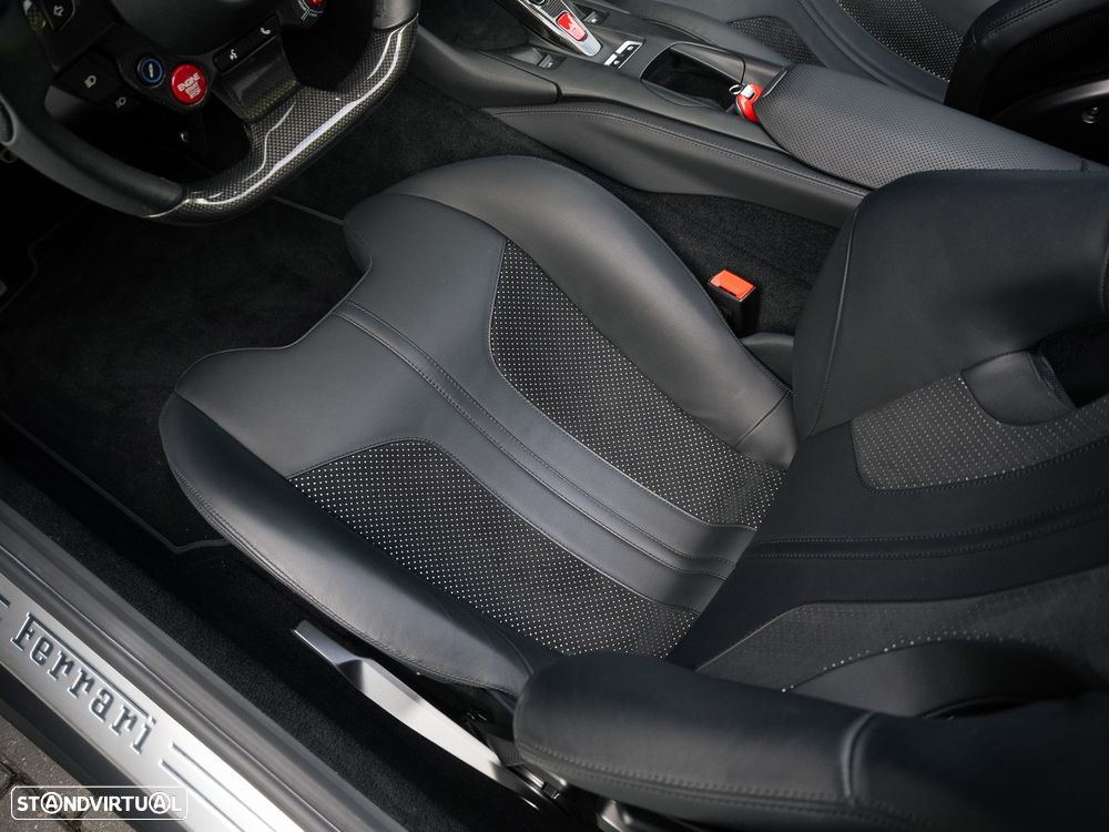 Ferrari 812 GTS 6.5 V12 - 26