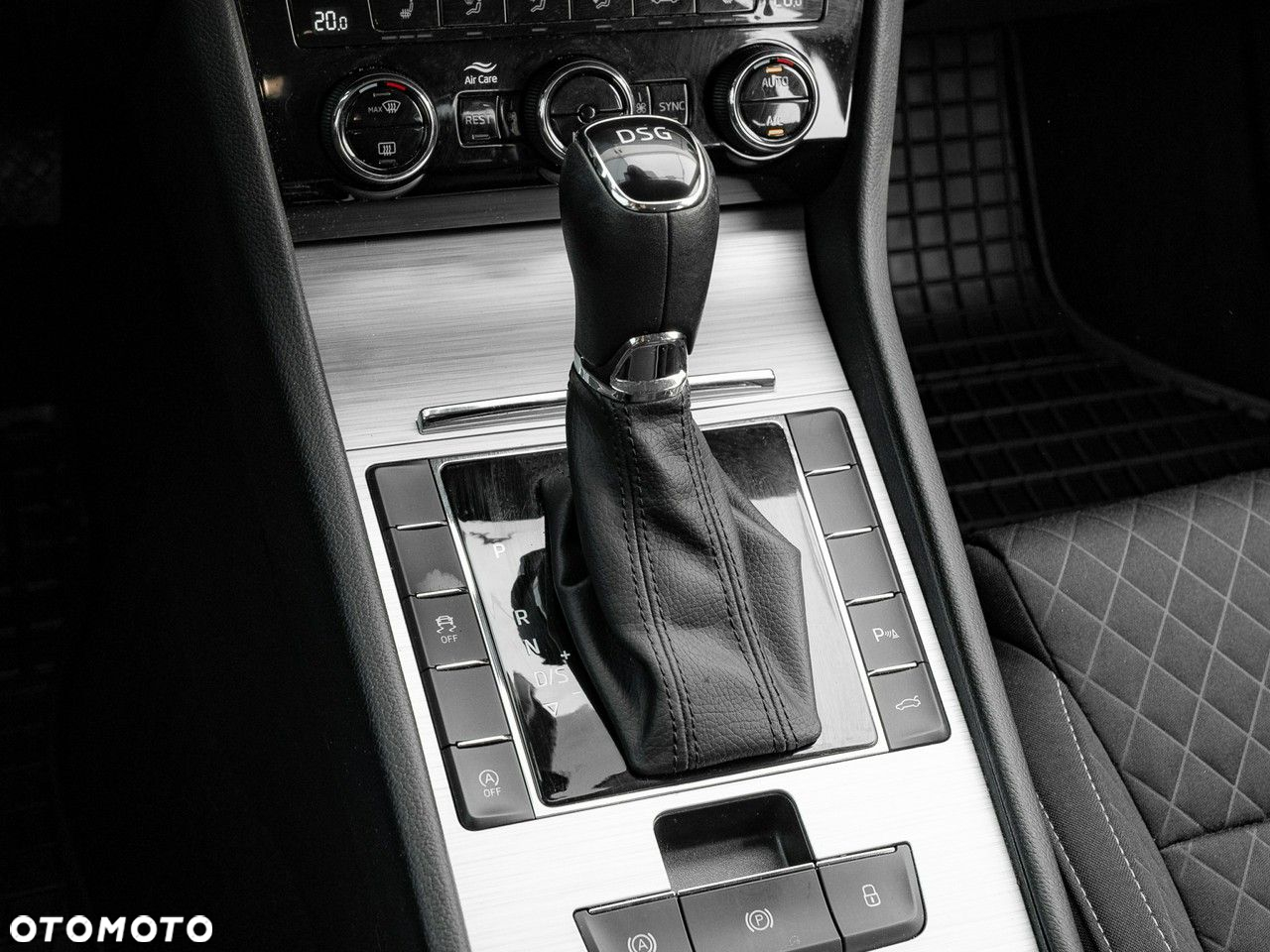 Skoda Superb 2.0 TSI Ambition DSG - 21
