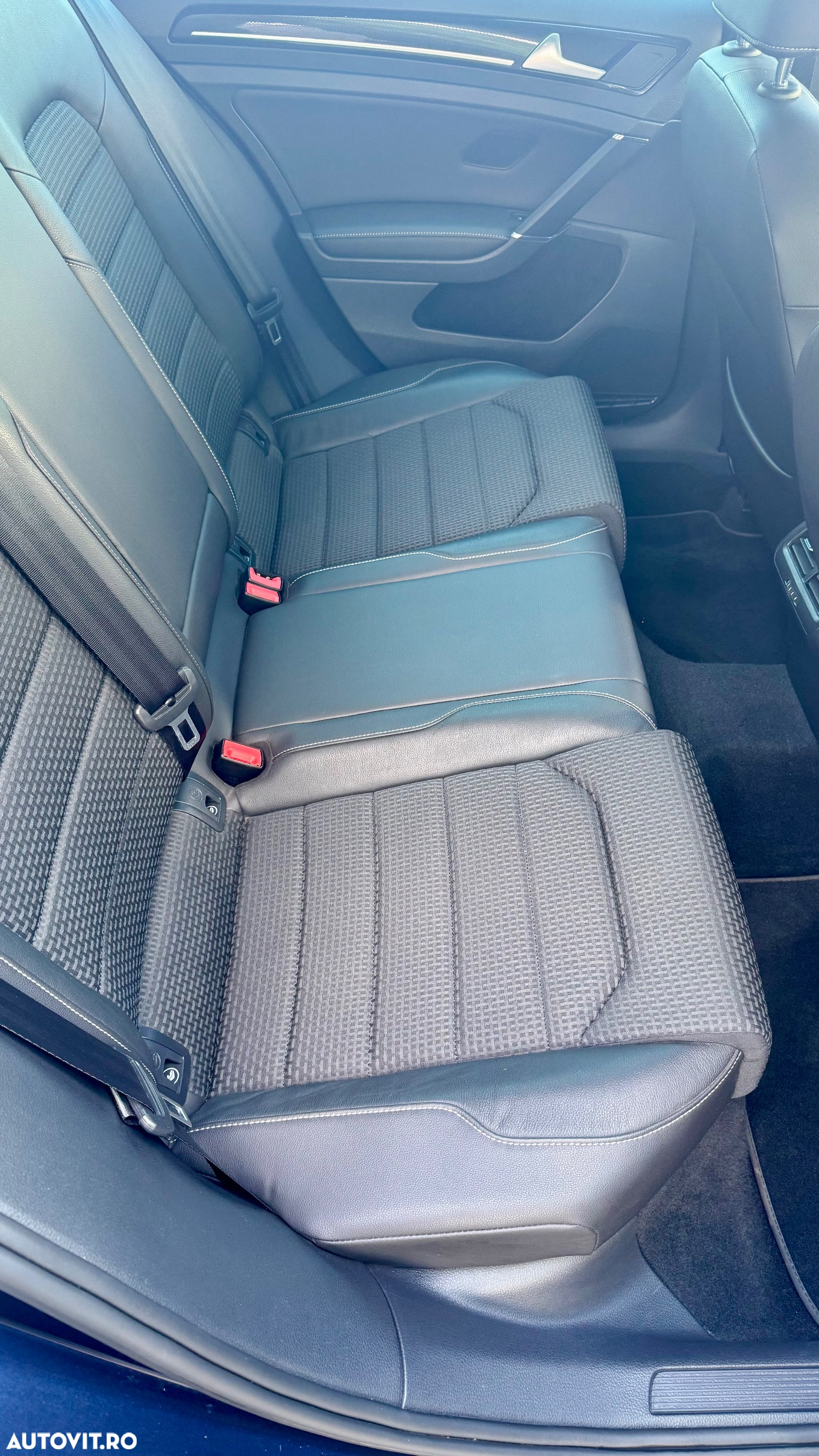 Volkswagen Golf Variant 1.6 TDI (BlueMotion Technology) DSG Trendline - 6