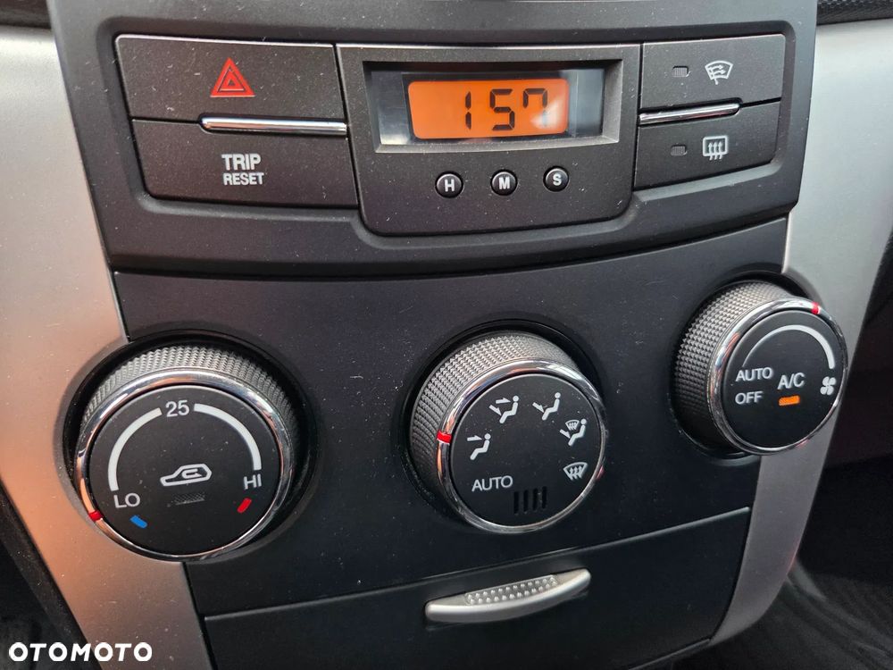 SsangYong/KGM Korando 2.0 E-XDi DPF 2WD Crystal - 24